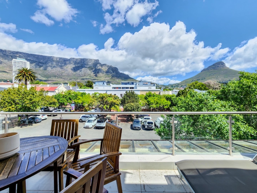 2 Bedroom Property for Sale in Gardens Western Cape